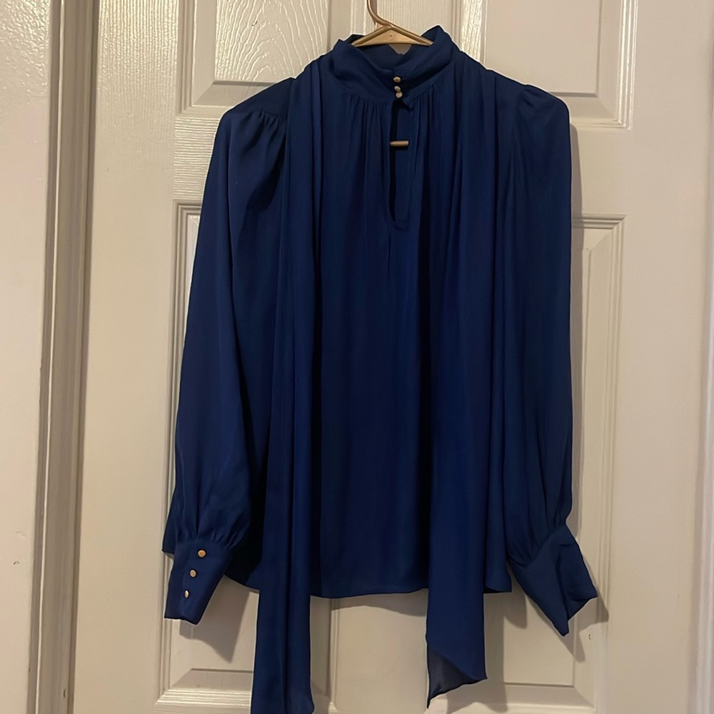 Zara whit Tied Bow long sleeve in blue